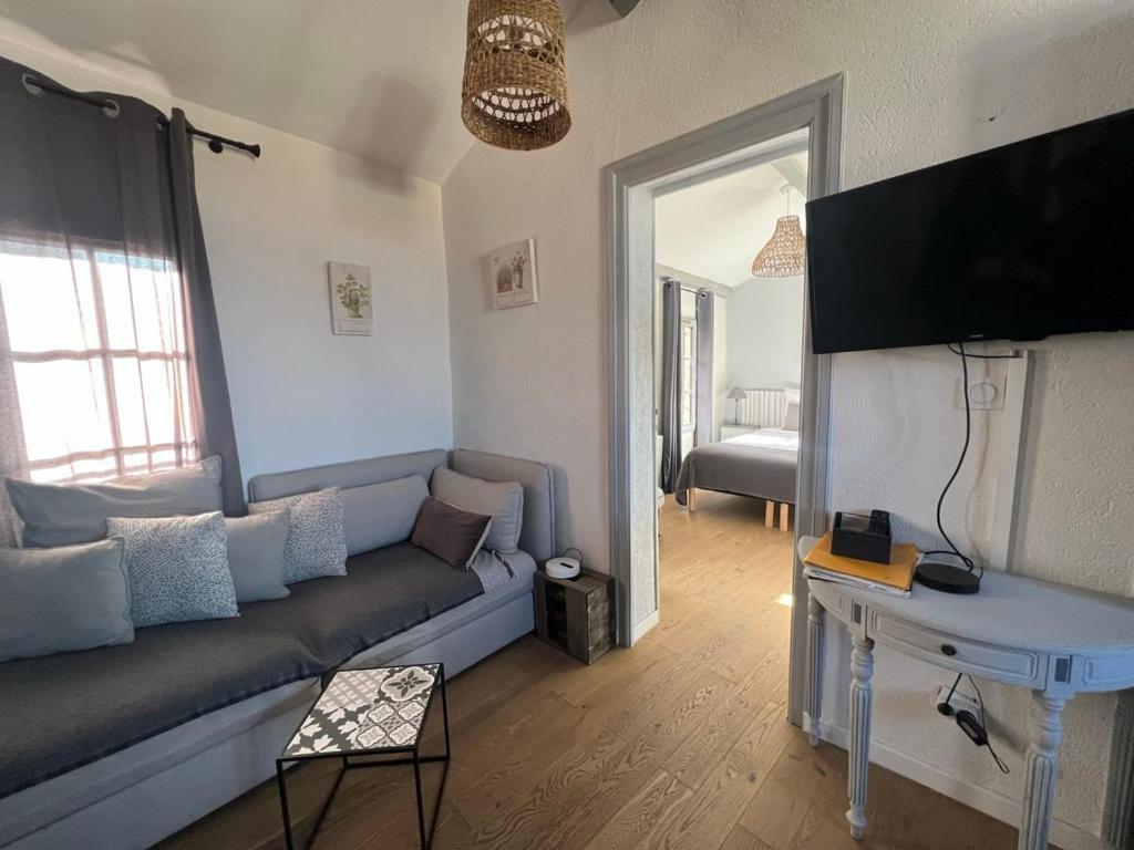 Appartement A 50 M De La Place Aux Herbes Uzès Esterno foto